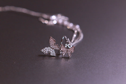 Butterfly Pearl Ear Cuff(No Piercing Needed; Only for Left Ear)