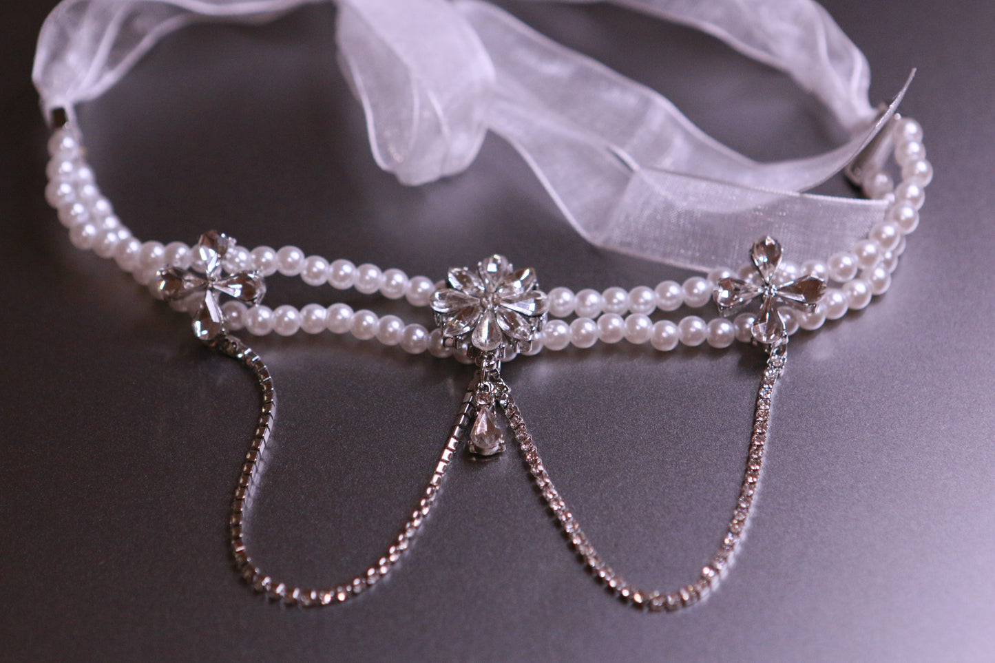 Diamond-Entrusted Pearl Chain/Headband (Dual Design)