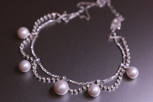 Double Clavicle Chain with Pearl and Diamond